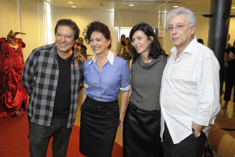 Wolf Maia, Eliane Giardini, Maria Heliza Berredo e Aguinaldo Silva (Foto: TV Globo / Renato Rocha Miranda / Divulgação)