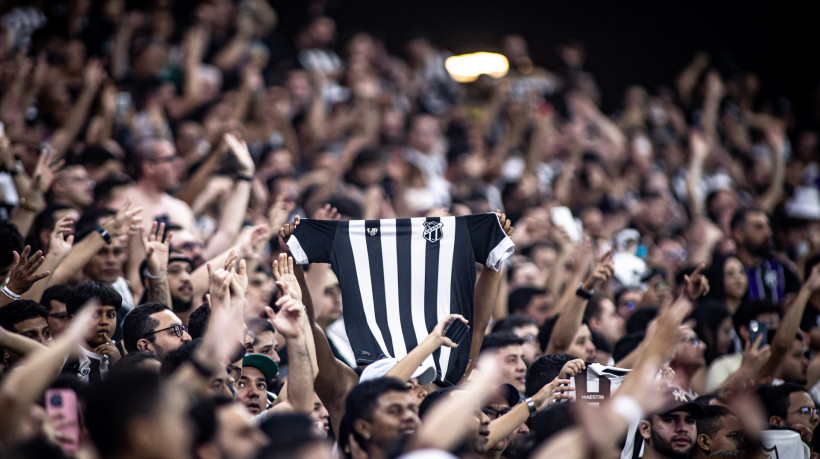 A torcida Alvinegra compareceu em peso na Arena Castelão