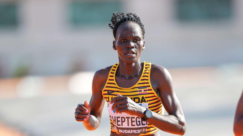 Rebecca Cheptegei no Campeonato Mundial de Budapeste 2023