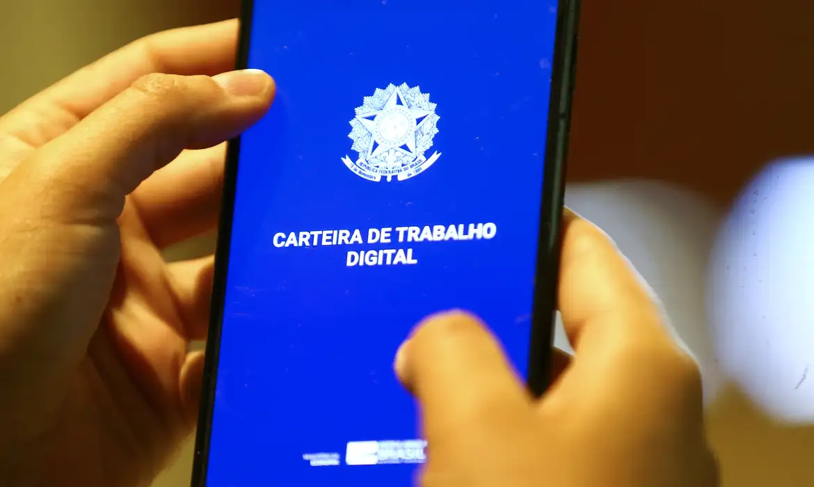 Renda média dos trabalhadores tem crescimento interanual de 5,8% (Foto: © Marcelo Camargo/Agência Brasil)