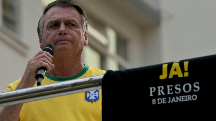 Jair Bolsonaro se emocionou no ato de 7 de setembro