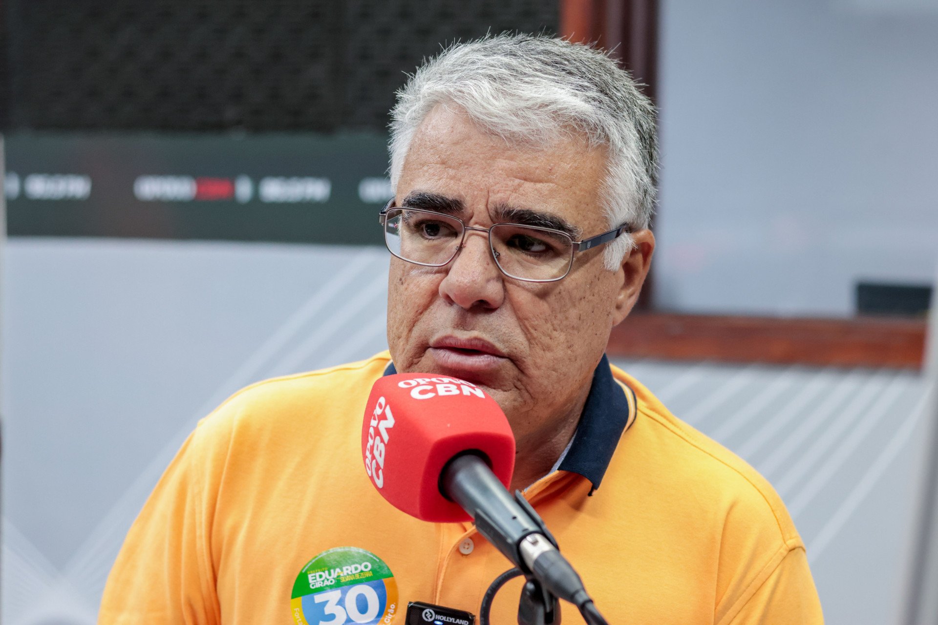 FORTALEZA, CEARÁ, BRASIL, 11-09-2024: Sabatina do canditado a prefeitura Eduardo Girão do Novo na Radio O Povo CBN. (Foto: Samuel Setubal/ O Povo) (Foto: Samuel Setubal)