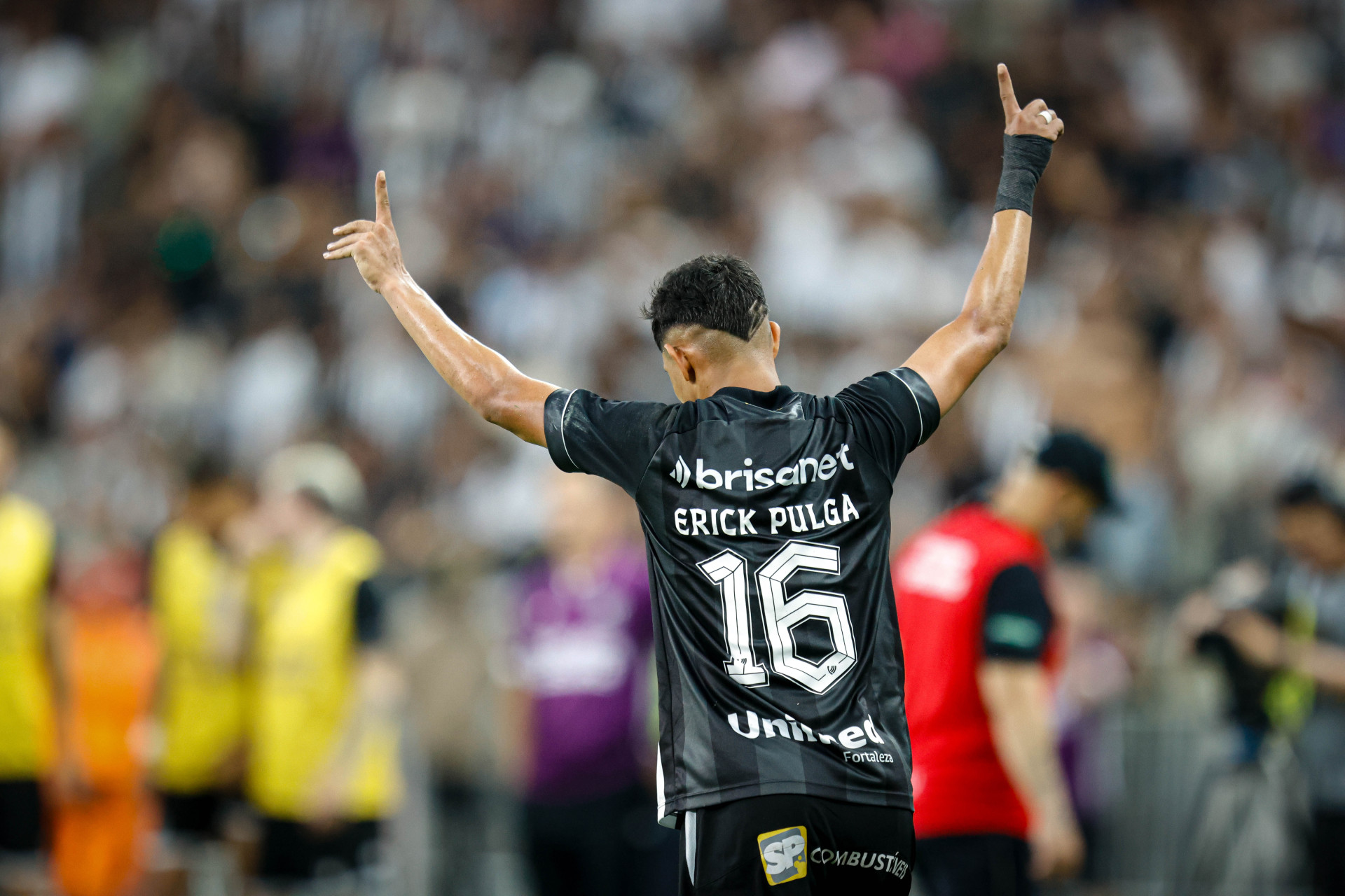 FORTALEZA, CEARÁ, BRASIL - 08.09.2024: Erick Pulga. Ceará x Operário. Arena Castelão,  campeonato brasileiro série B. (Foto: AURÉLIO ALVES)