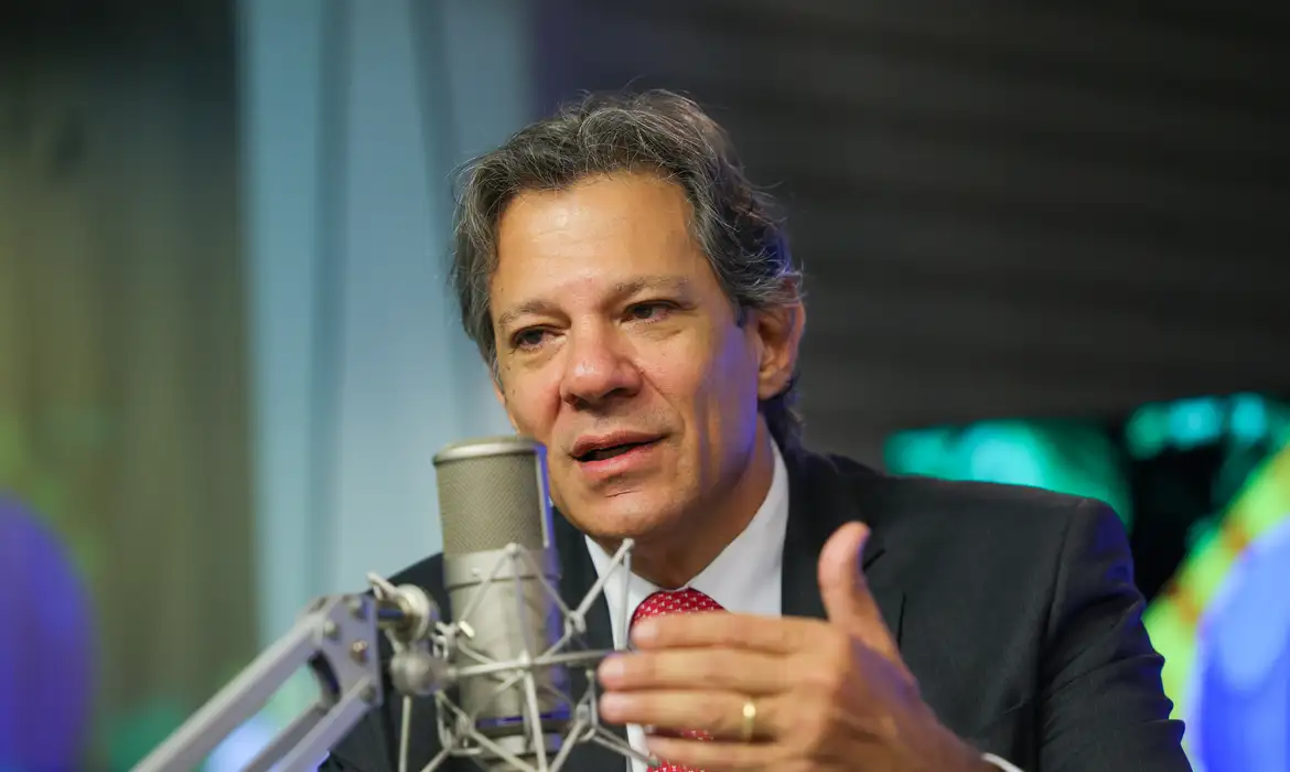 Haddad celebra reoneração da folha: “custou mais de R$ 200 bilhões”