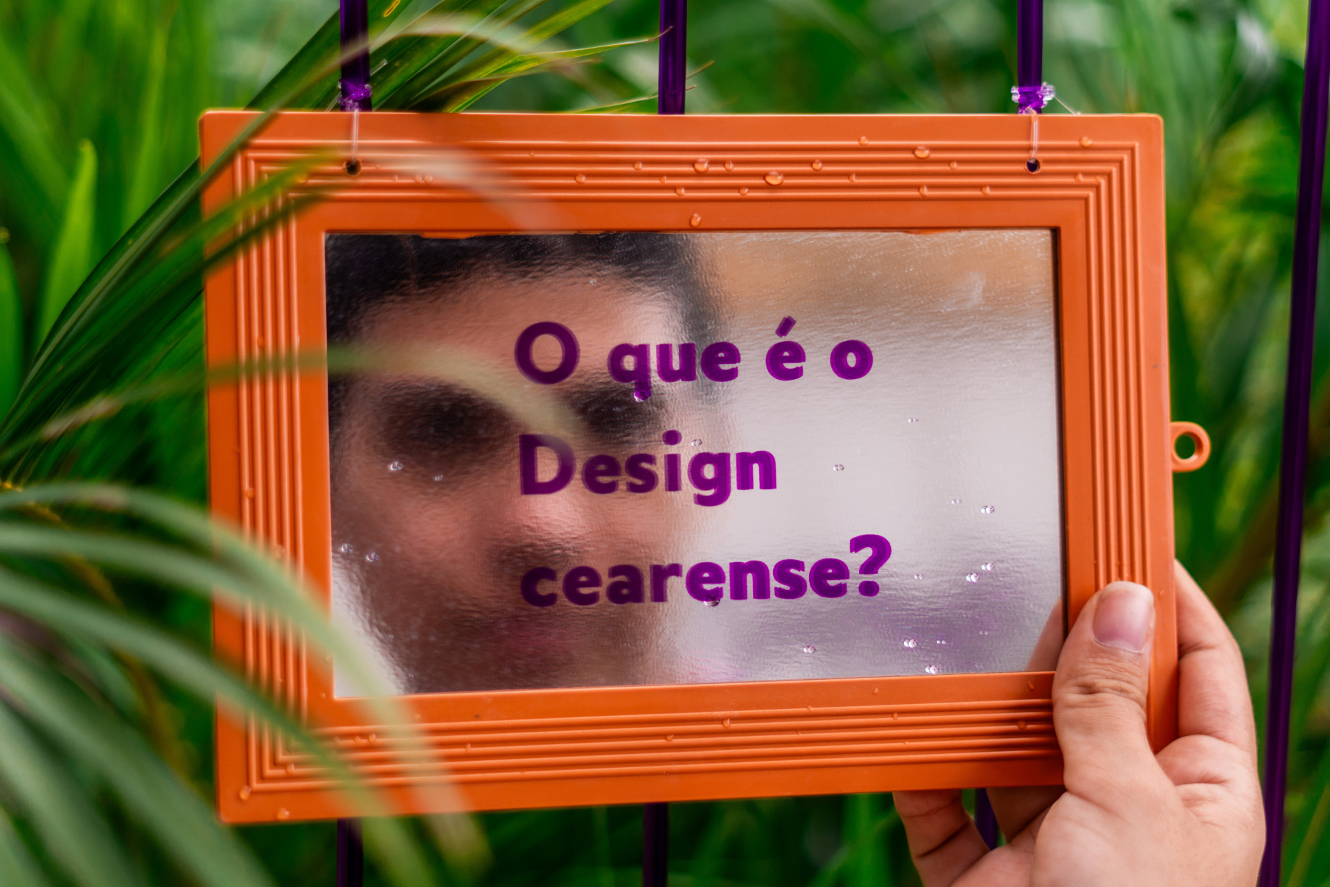 Obra da pesquisadora de Design Social Alessandra Pereira, exposta na mostra 