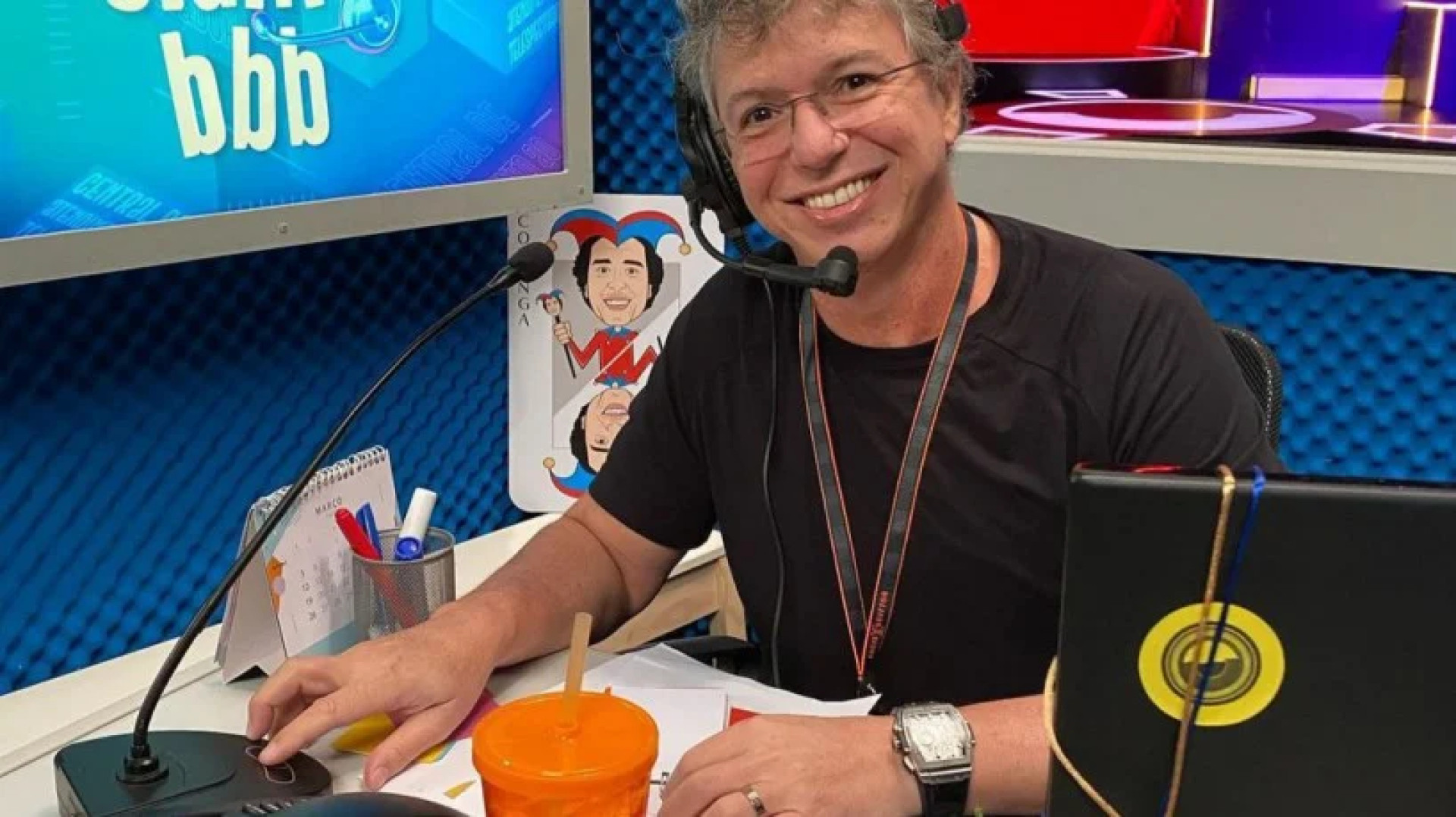 Boninho anunciou a saída da Globo após 40 anos e afirma que não pretende se aposentar