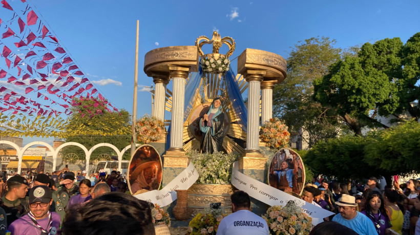 Procissão marca o encerramento da Romaria de Nossa Senhora das Dores em Juazeiro