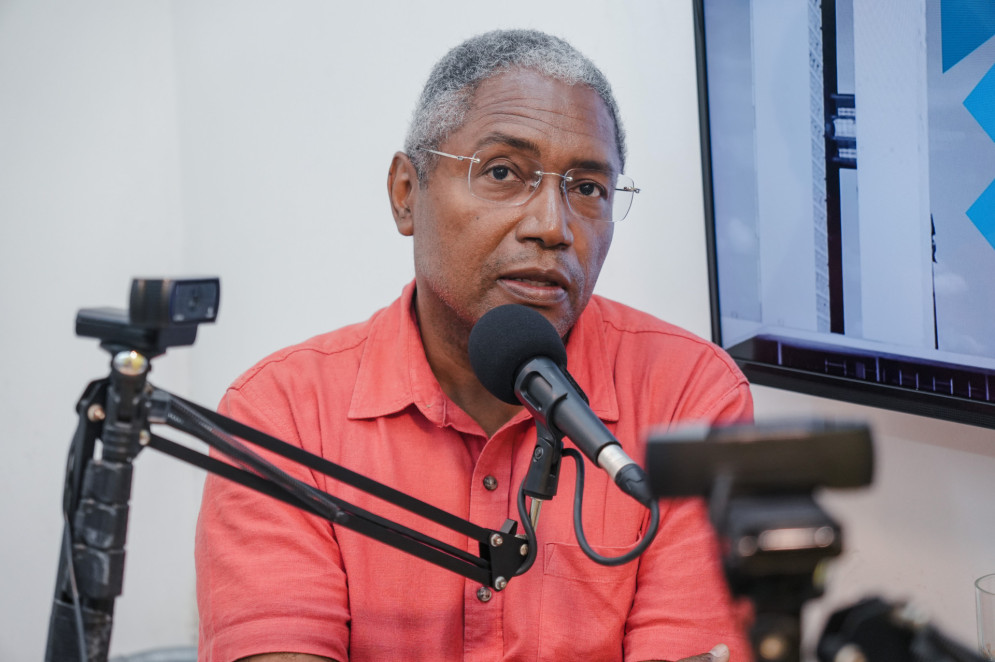 Candidato à prefeitura de Caucaia, Waldemir Catanho, no Jogo Político (Foto: FERNANDA BARROS)