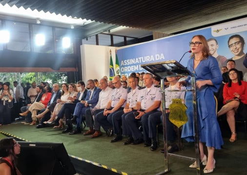  Fernanda Pacobahyba, presidente do FNDE, também esteve presente na cerimônia