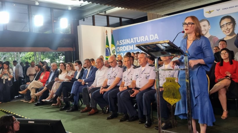  Fernanda Pacobahyba, presidente do FNDE, também esteve presente na cerimônia