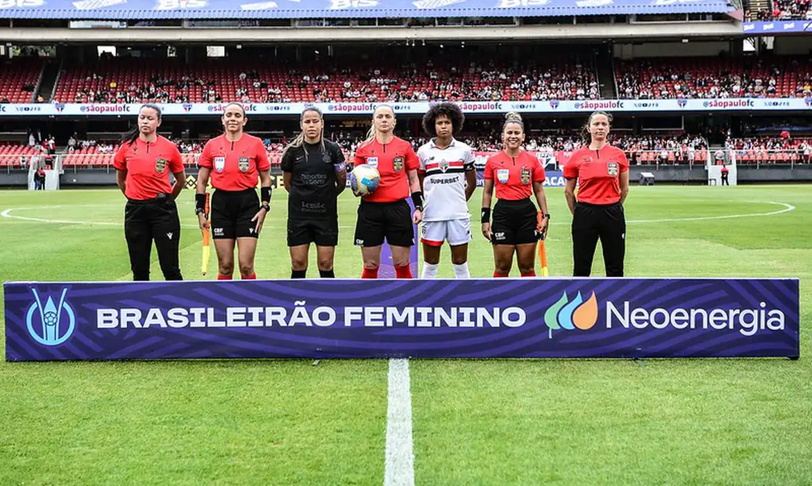 TV Brasil transmite jogo decisivo entre Corinthians e São Paulo 