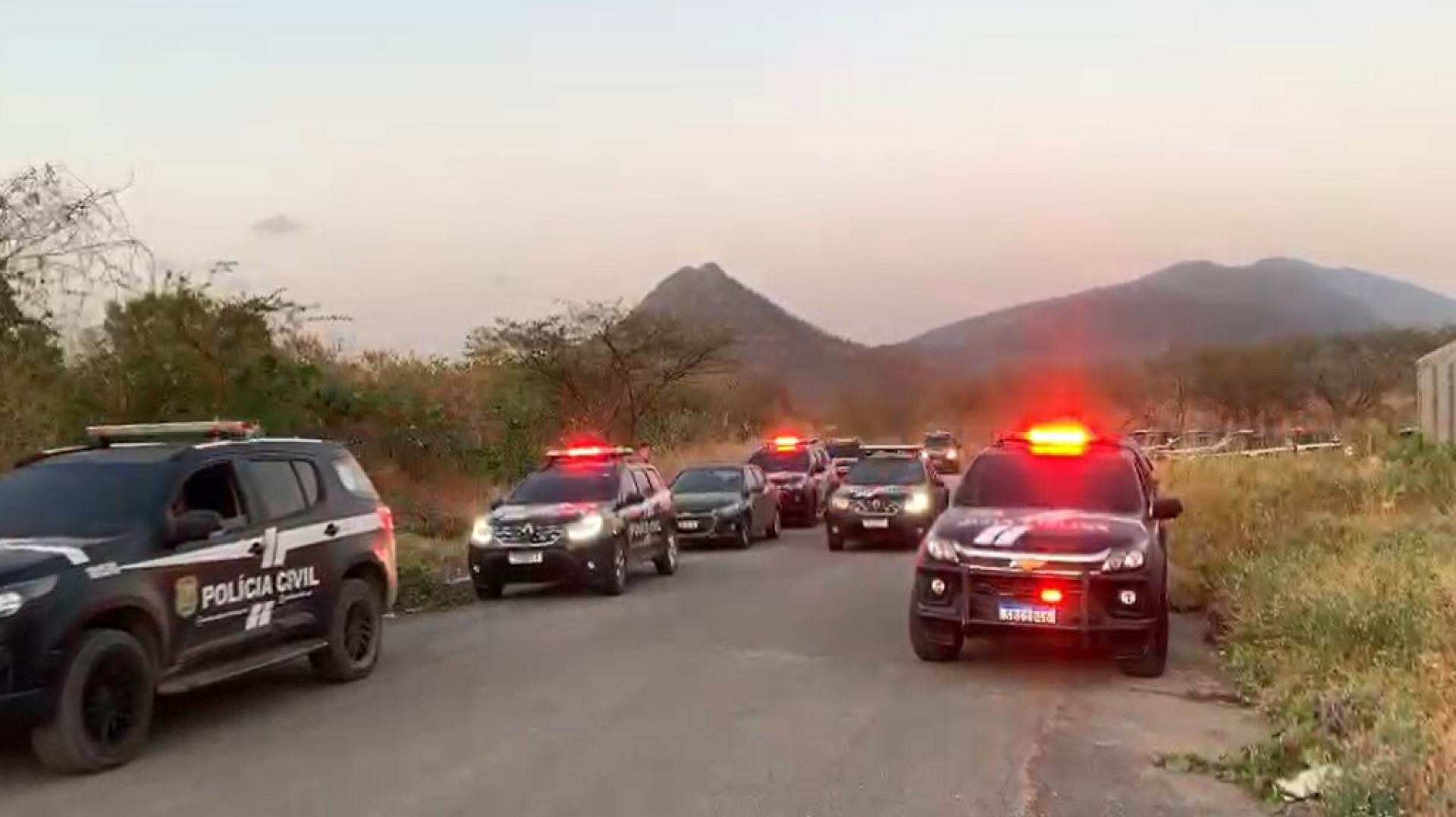 ￼IMAGENS da operação Demote, deflagrada pela Polícia Civil para impedir ameaças de facções a candidatos na eleição de Sobral (Foto: Divulgação/SSPDS)