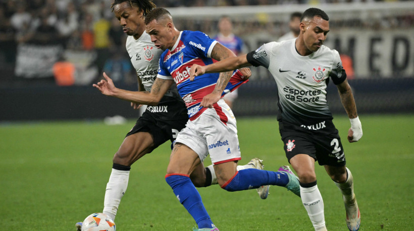 Breno Lopes, atacante do Fortaleza, durante jogo contra o Corinthians pela Copa Sul-Americana