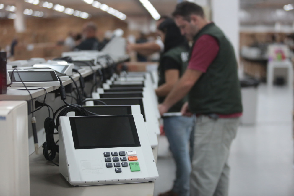 No Ceará, as candidaturas femininas foram de 36,11%, com 4.413 candidatas em um universo de 12.222 pessoas concorrendo(Foto: FÁBIO LIMA)