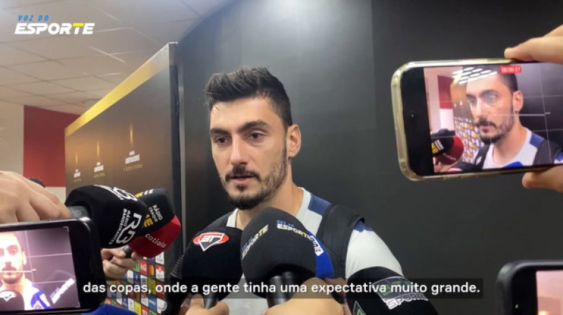 Rafael admite frustração após eliminação do São Paulo no Morumbi