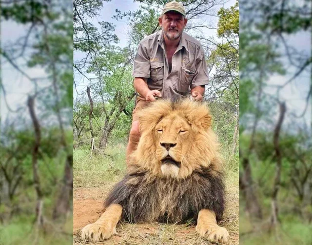 Há dois anos,  Riaan Naude, que gostava de expor as carcaças dos animais abatidos nas redes sociais como se fossem troféus, foi assassinado na África. A notícia repercutiu, principalmente, entre defensores do meio ambiente .