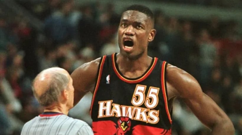 Dikembe Mutombo foi um dos maiores defensores da história da NBA e está no hall da fama do basquete