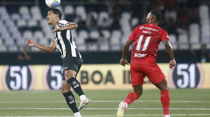 O Botafogo vai enfrentar o Penãrol: veja onde assistir ao vivo ao jogo da Libertadores