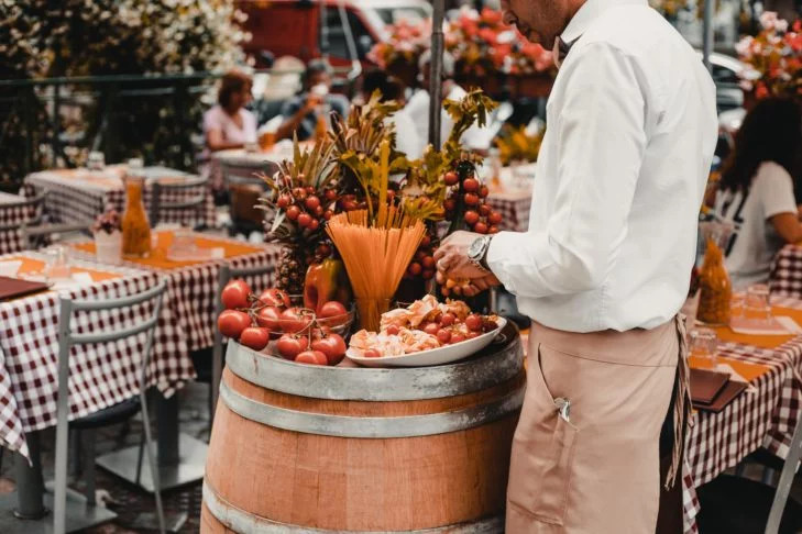 Um recente levantamento do Taste Atlas, portal especializado em gastronomia, mostra o vigor da culinária italiana, cujo sabor, arorma e suculência são reconhecidos em escala mundial. 