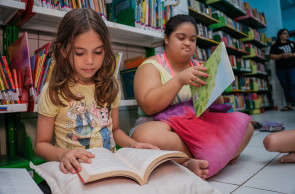 FORTALEZA-CE, BRASIL, 10-10-2024: Biblioteca comunitária Sorriso da Criança .(Foto: Fernanda Barros/ O Povo)