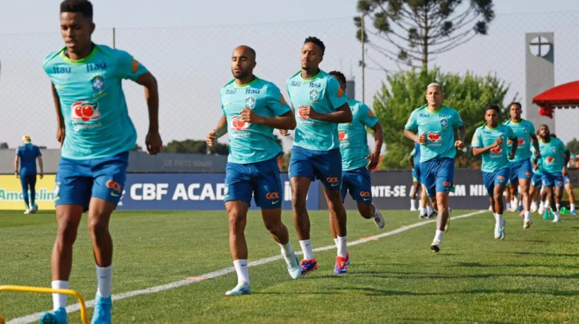 Seleção finaliza a preparação para enfrentar o Peru pelas eliminatórias da Copa do Mundo. 