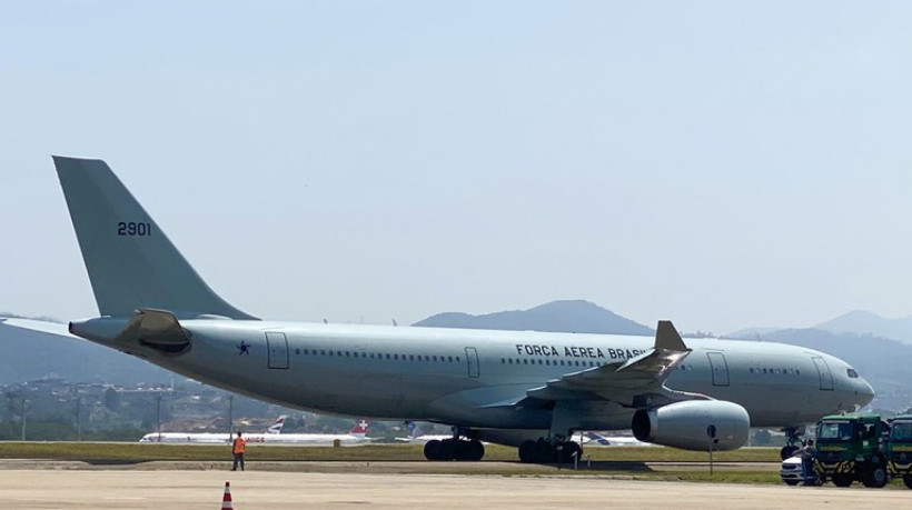 Aeronave KC-30, da Força Aérea Brasileira, tem sido utilizada nos voos de repatriação