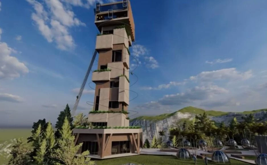 O município de Itati, no Rio Grande do Sul, irá sediar o primeiro parque vertical do Mundo. Na chamada Rota do Sol, o Paradise Vertical Park terá uma torre de 49 metros de altura com sete pavimentos e um mirante no topo.
