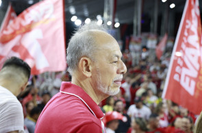 Fortaleza, CE, BR 27.10.24 Comemoração do prefeito eleito Evandro Leitão no comitê da campanha - Na foto: Inácio Arruda  (FCO FONTENELE/O POVO)