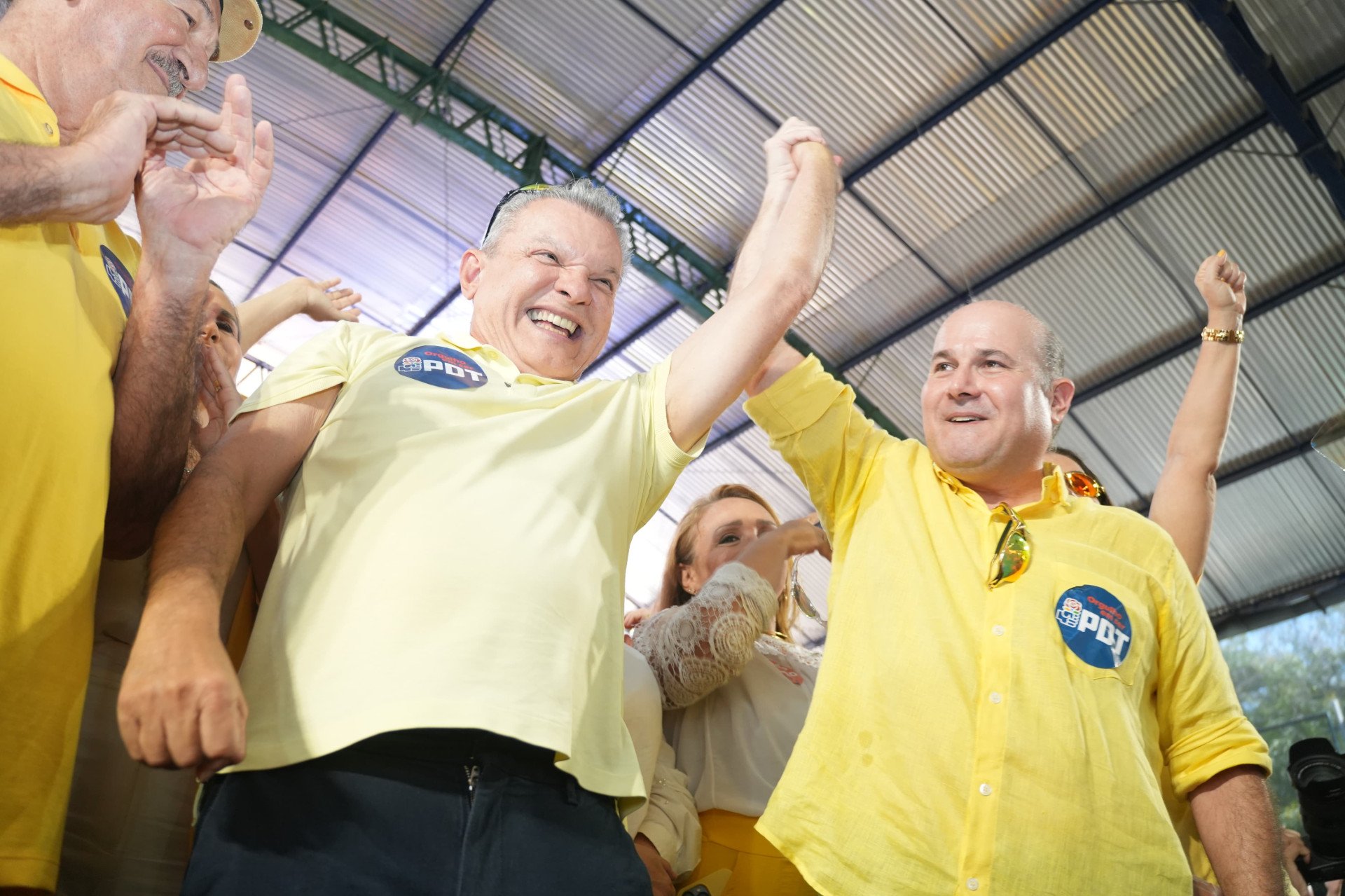 Roberto Cláudio e Sarto desejaram sucesso a Evandro Leitão após vitória na eleição para a Prefeitura de Fortaleza (Foto: FERNANDA BARROS)