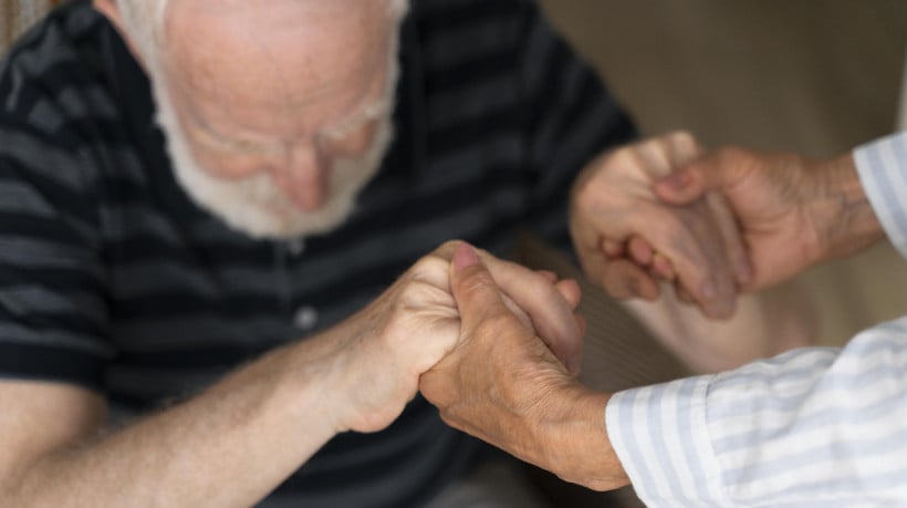 Doença de Parkinson: é possível prevenir? Entenda características da condição