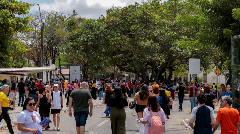 Concursos no Ceará contemplam mais de 200 vagas. (Foto: Samuel Setubal/ O Povo)