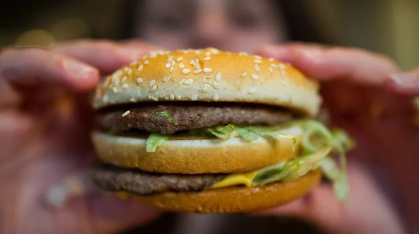 O Big Mac estará em promoção por R$ 7,90 durante a Black Friday no McDonald's