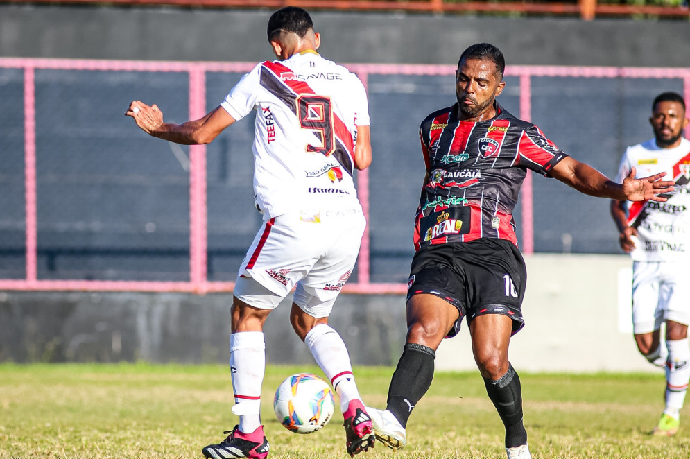 Ferroviário é uma das equipes cearenses ranqueadas que disputa a Copa Fares Lopes(Foto: Lenilson Santos/Ferroviário)