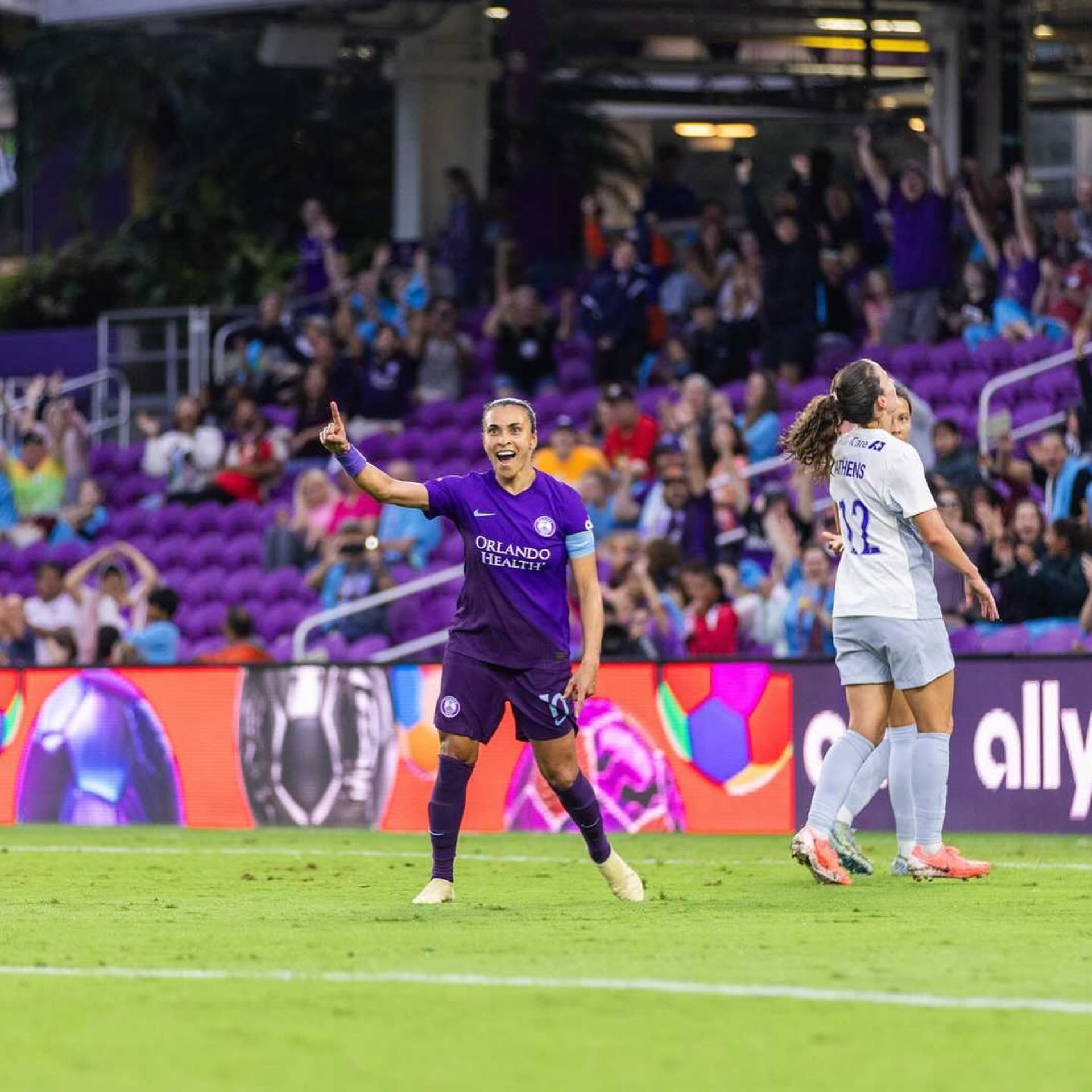 Marta é indicada a MVP da temporada e a melhor meia do campeonato feminino dos EUA (Foto: orlando pride/ divulgação)