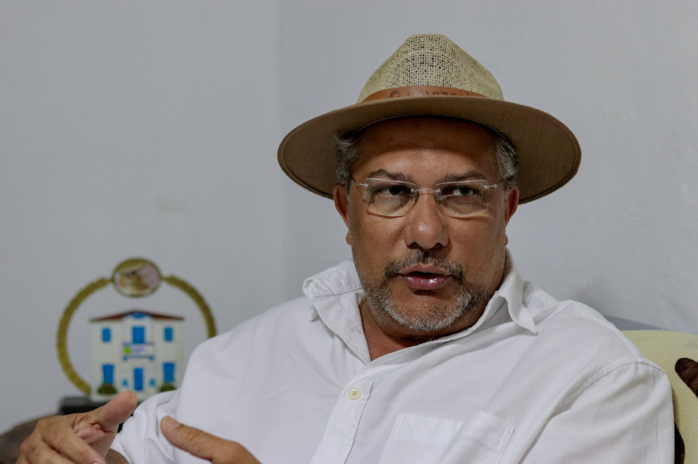 FORTALEZA, CEARÁ, BRASIL, 17-11-2024: Movimentação do último dia de Expoece 2024, com exposição de animais, bois, cabras e a partir de novas atrações de comercios, principalmente voltados aos pets e cachorros, um novo balanço das atividades e negócios. (Foto: Samuel Setubal/ O Povo)(Foto: Samuel Setubal)