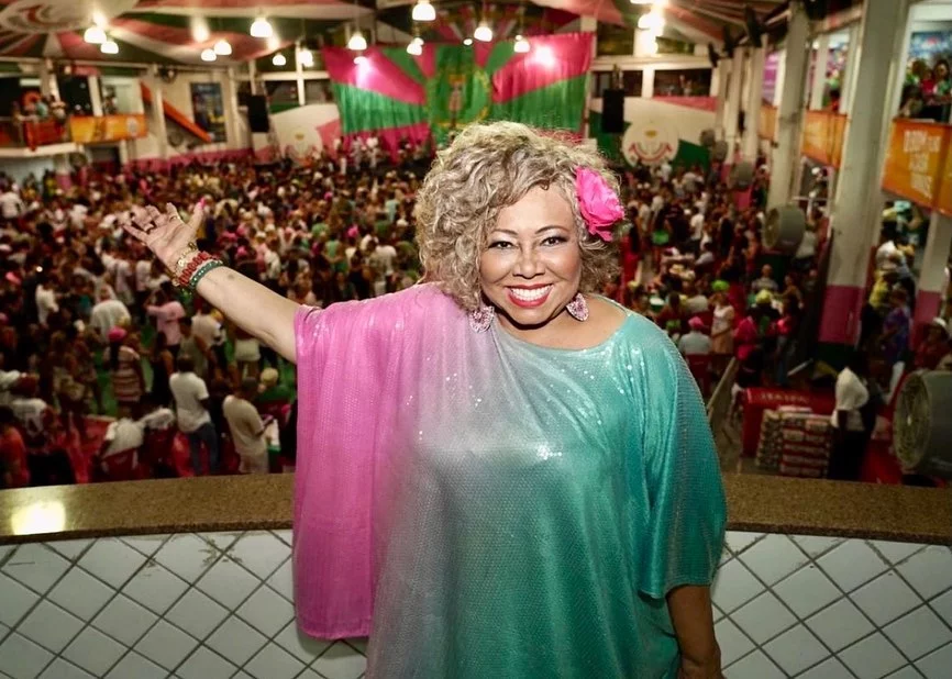 Uma das maiores vozes da música brasileira, Alcione, a Marrom, completou 77 anos no dia 21 de novembro. 
 