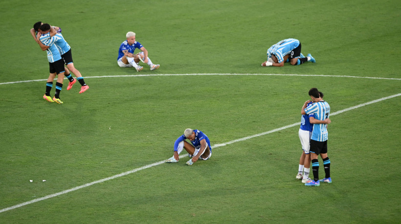 Racing venceu o Cruzeiro por 3 a 1 e assegurou o título da Copa Sul-Americana