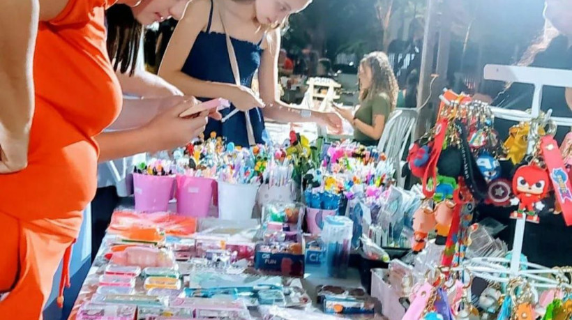 Feira itinerante de economia criativa, a Ferinha Chama as Amigas acontece no bairro Cocó nos dias 23 e 24 novembro