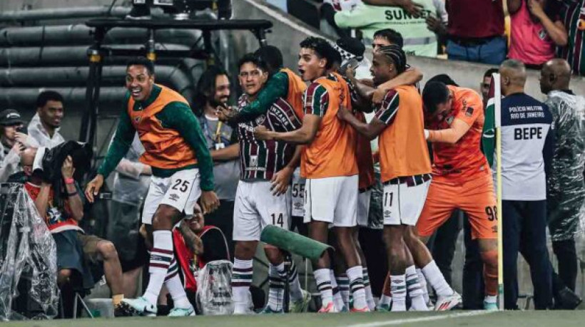 Rio de Janeiro, Brasil - 22/11/2024 - Estádio Maracanã -   
Fluminense enfrenta o Fortaleza esta noite no Maracanã pela 34ª rodada do Campeonato Brasileiro 2024.
FOTO: LUCAS MERÇON / FLUMINENSE F.C.
.
IMPORTANTE: Imagem destinada a uso institucional e divulgação, seu
uso comercial está vetado incondicionalmente por seu autor e o
Fluminense Football Club.É obrigatório mencionar o nome do autor ou
usar a imagem.
.
IMPORTANT: Image intended for institutional use and distribution.
Commercial use is prohibited unconditionally by its author and
Fluminense Football Club. It is mandatory to mention the name of the
author or use the image.
.
IMPORTANTE: Imágen para uso solamente institucional y distribuición. El
uso comercial es prohibido por su autor y por el Fluminense FootballClub. 
És mandatório mencionar el nombre del autor ao usar el imágen.