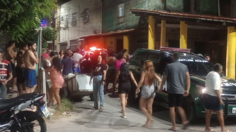 Homicídio foi registrado na noite desse domingo, 24, na rua Marcílio Dias, localizada no bairro Pirambu, em Fortaleza