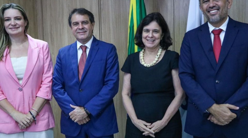 Prefeito eleito Evandro Leitão se reuniu com a ministra Nísia Trindade em Brasília