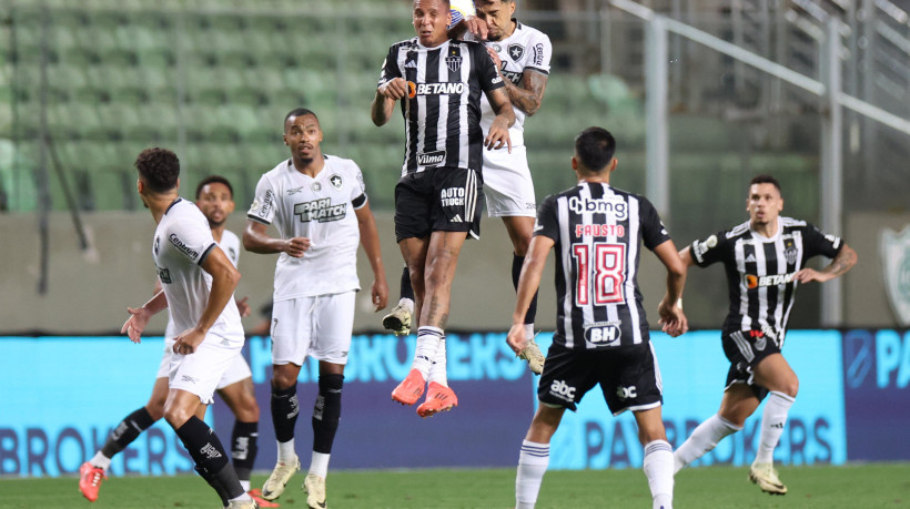 O Atlético-MG e o Botafogo se enfrentam no Monumental; veja onde assistir ao vivo a final da Libertadores. 