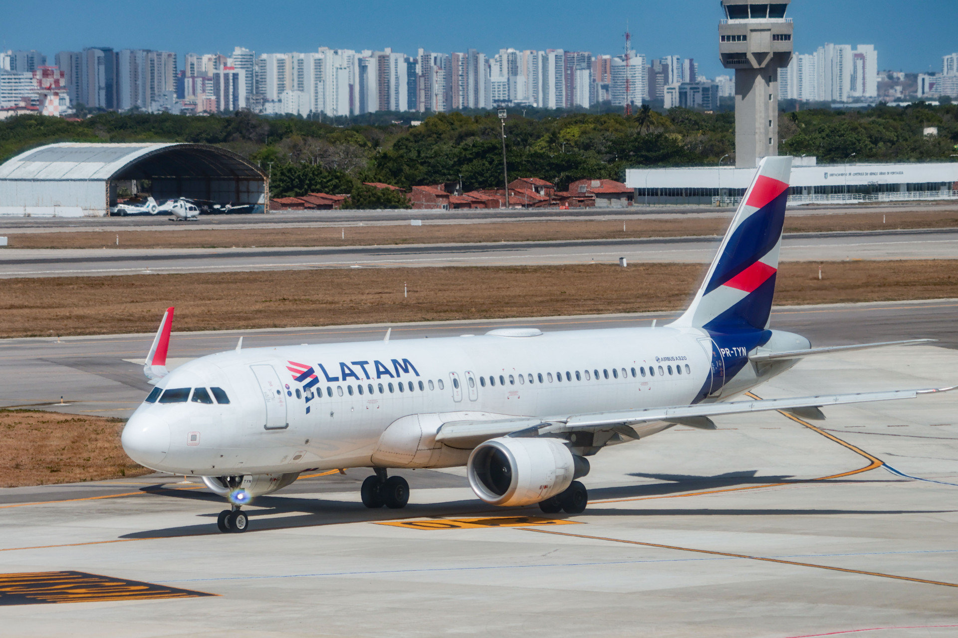 Para o aeroporto de Congonhas, em São Paulo, a rota passará de 20 voos semanais para 27 (Foto: Samuel Setubal)