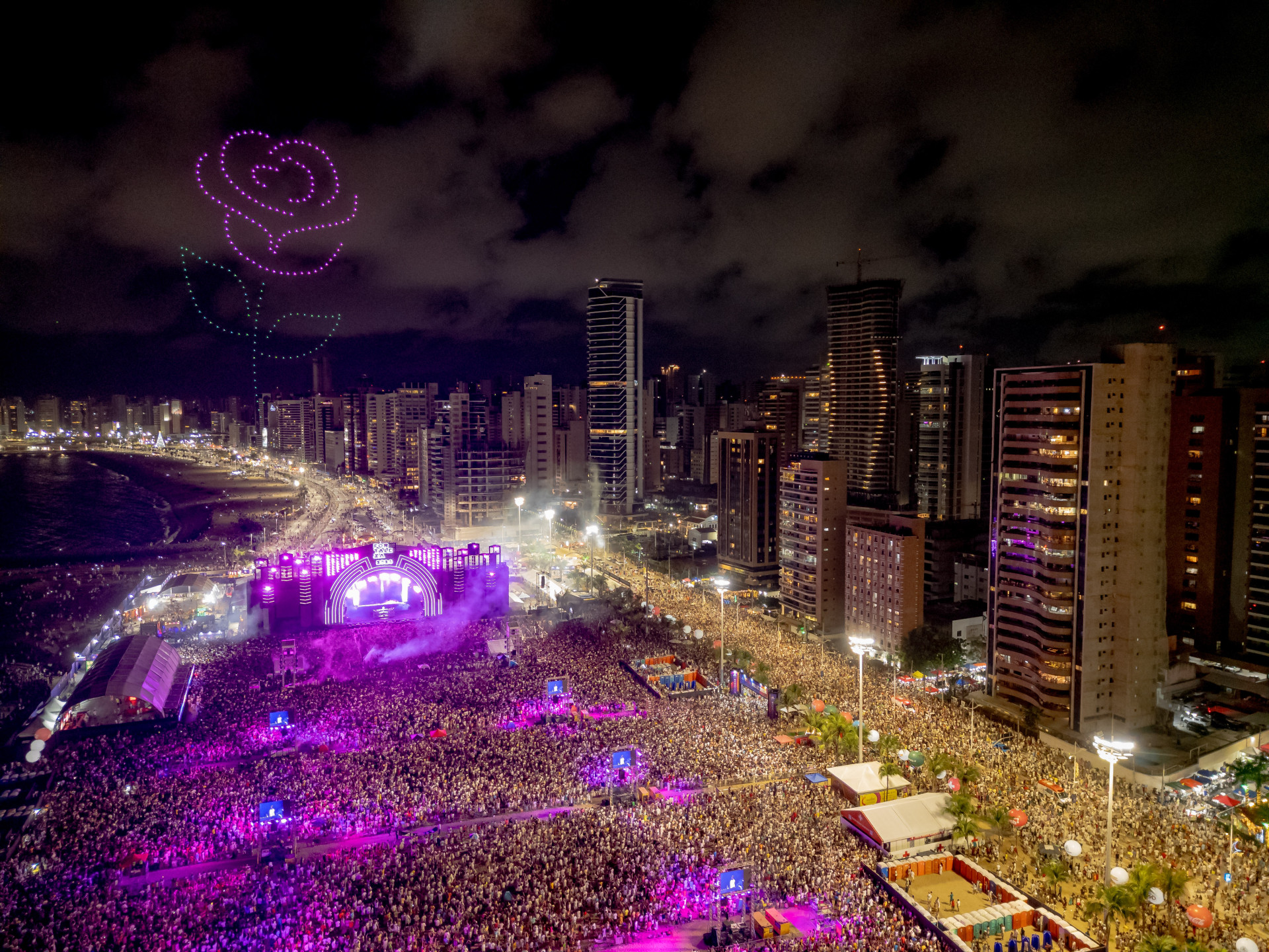 ￼AO invés de três dias de festa, Réveillon no Aterro terá menos atrações e apenas um dia de shows  (Foto: Aurélio Alves)