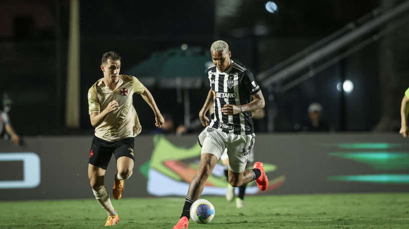 O Atlético-MG vai enfrentar o Athletico-PR; veja onde assistir ao vivo ao jogo do Brasileirão. 