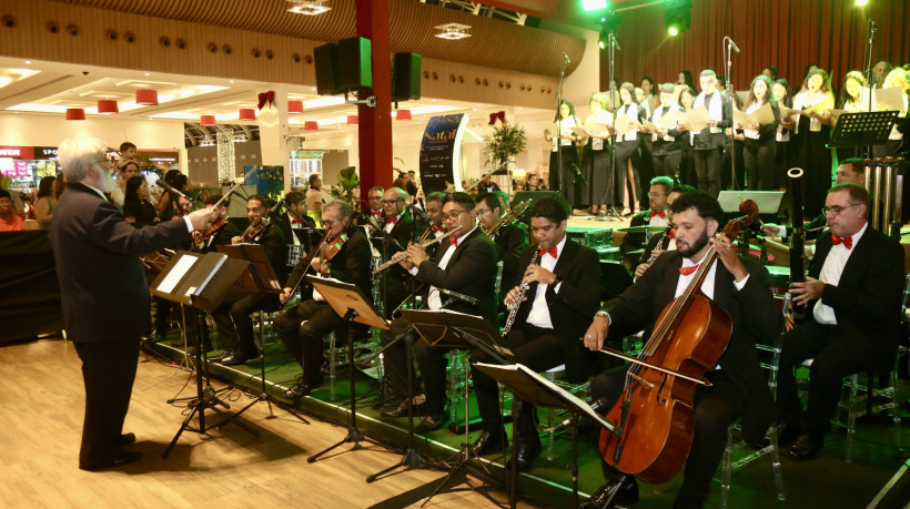 3º Natal Música e Fé aconteceu no Shopping RioMar Fortaleza