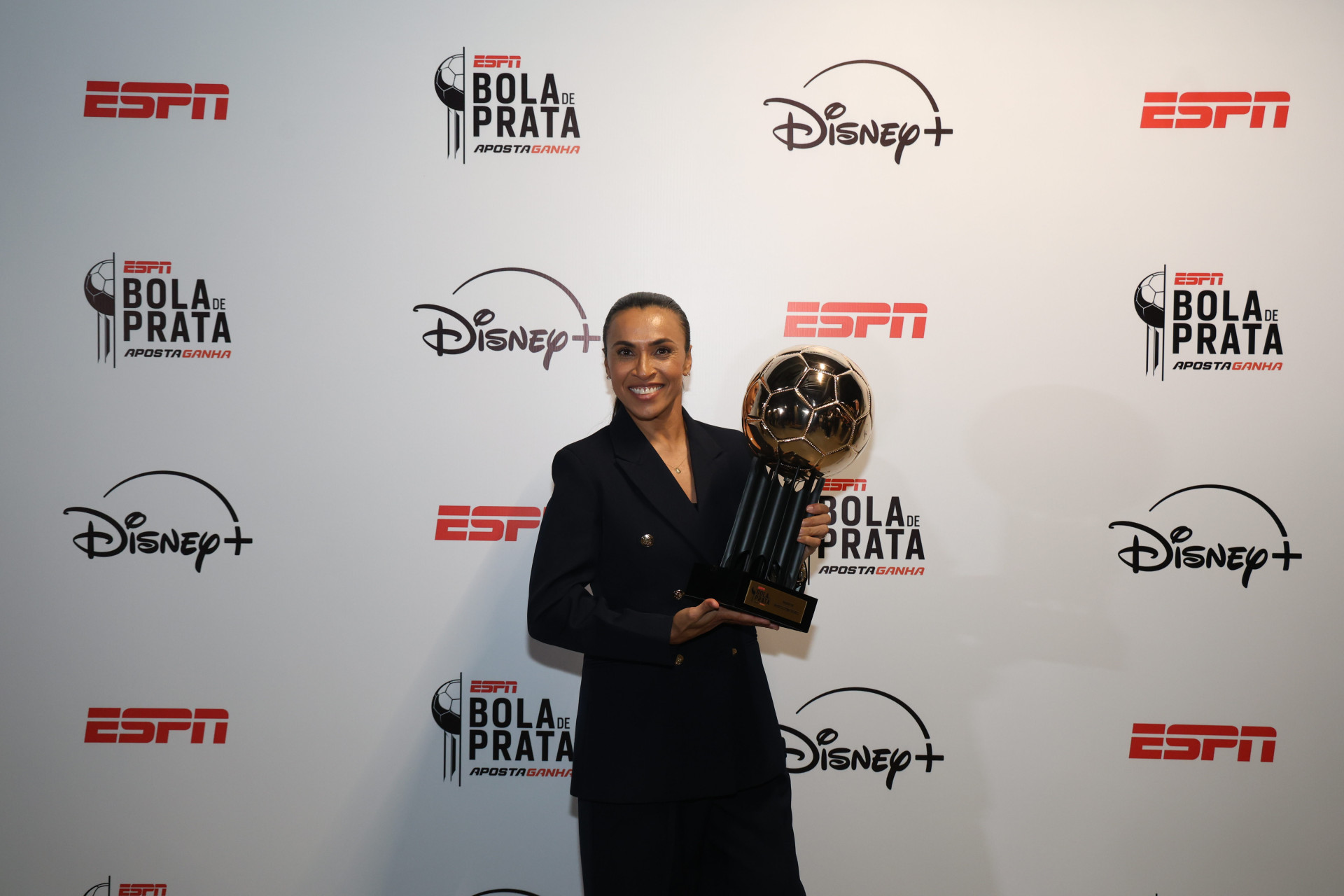 Rainha do futebol, Marta recebeu 3° hors concours da premiação do Bola de Prata, da ESPN.  (Foto: Andre Velozo/Agência com Z)