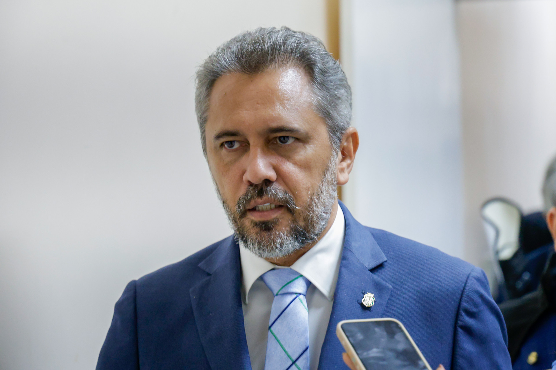 Governador Elmano de Freitas  (Foto: FCO FONTENELE)