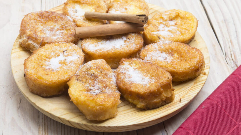 Rabanada tradicional (Imagem: Dalaifood |  Shutterstock)