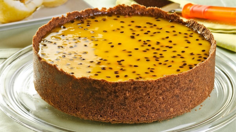 Torta de maracujá (Imagem: ArtbyPixel | Shutterstock) 